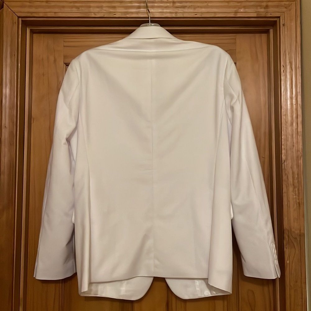 Men’s White Suit - Picture 2 of 10